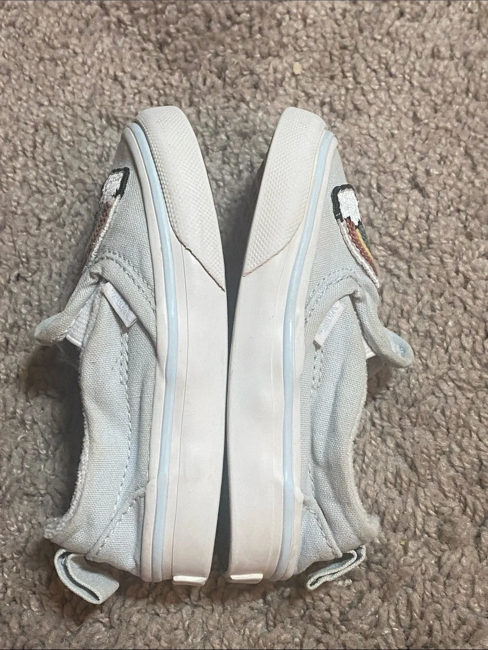 Vans Oldskool Kids White Slip-On Sneakers with Sequined Rainbow size 6 US